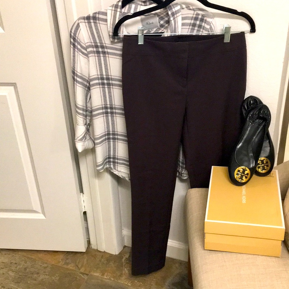 Moving Sale 🚗 - Ann Taylor Gray Skinny Pants, Size 2P